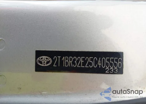 2005 Toyota Corolla Ce z USA, uszkodzony, nr VIN 2T1BR32E25C405556